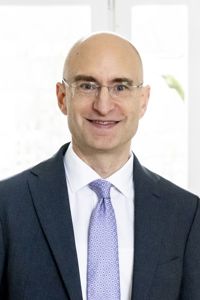 Simon Schnyder, Ressortleiter Sozial- und Gesundheitspolitik Schweizerischer Gewerbeverband sgv